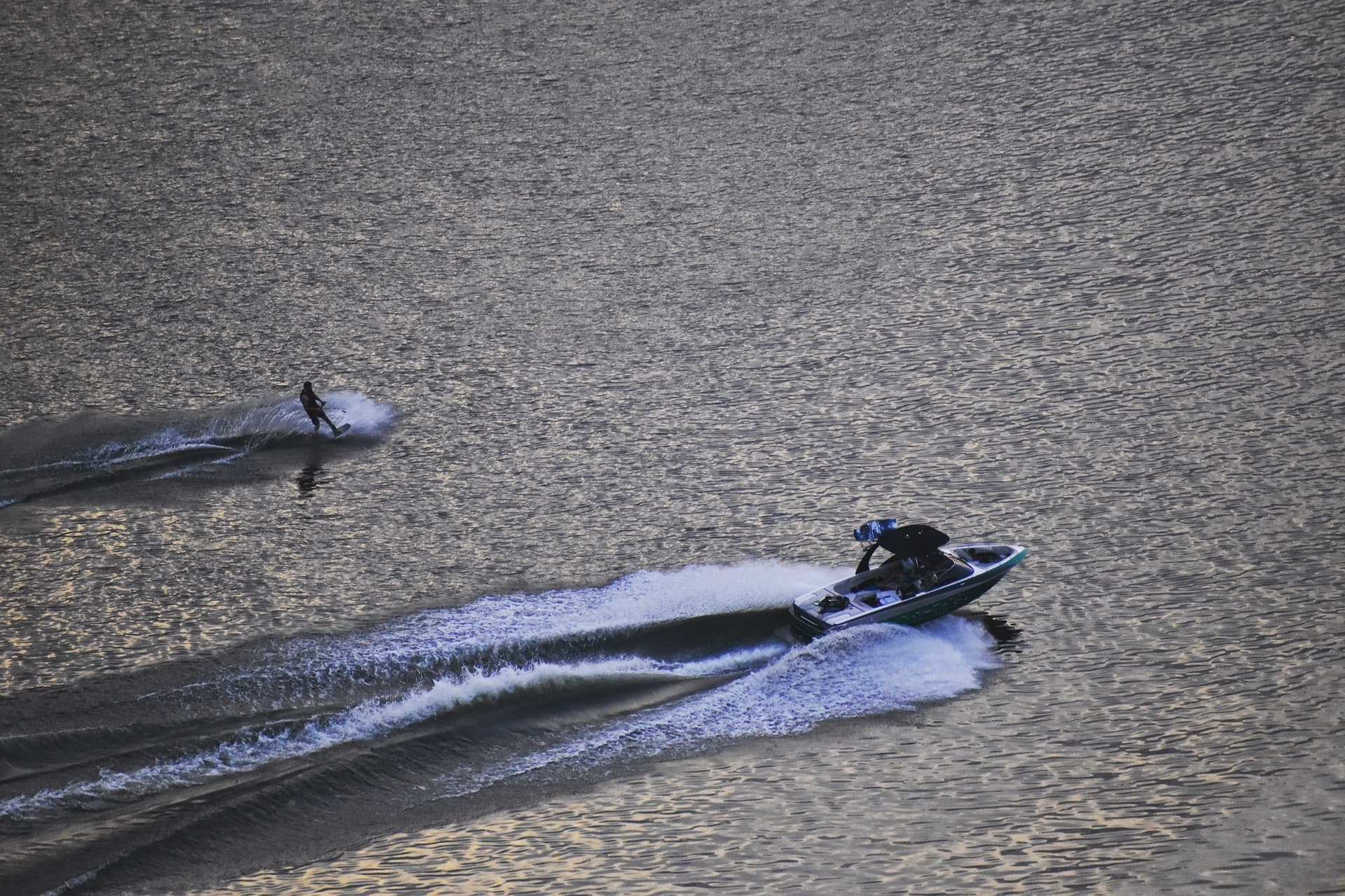 二級湖川限定免許イメージ画像